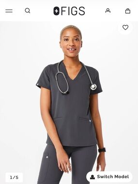Figs Women's casma Scrub Top in Charcoal